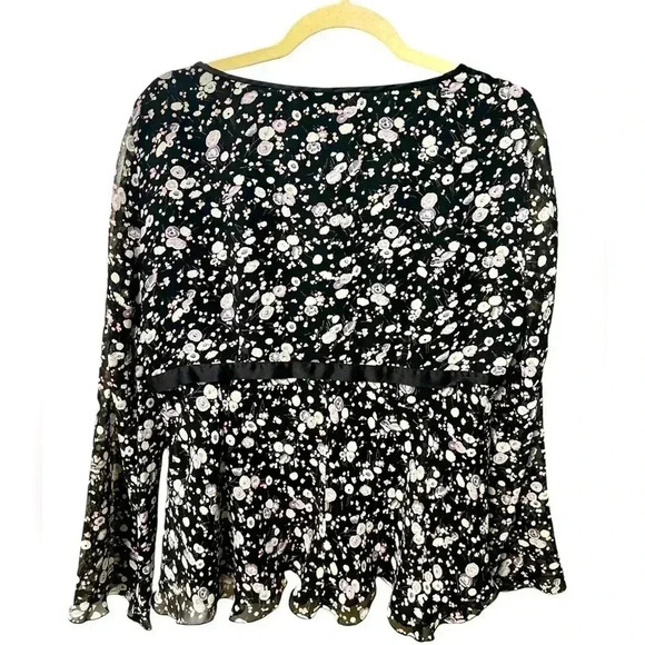 Beautiful Classy Blouse, Like New, Size 14 - Picture 4 of 6